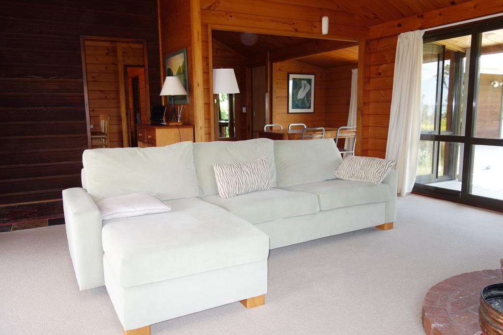 Waiheke Island Vineyard Holiday Houses Surfdale Exteriör bild