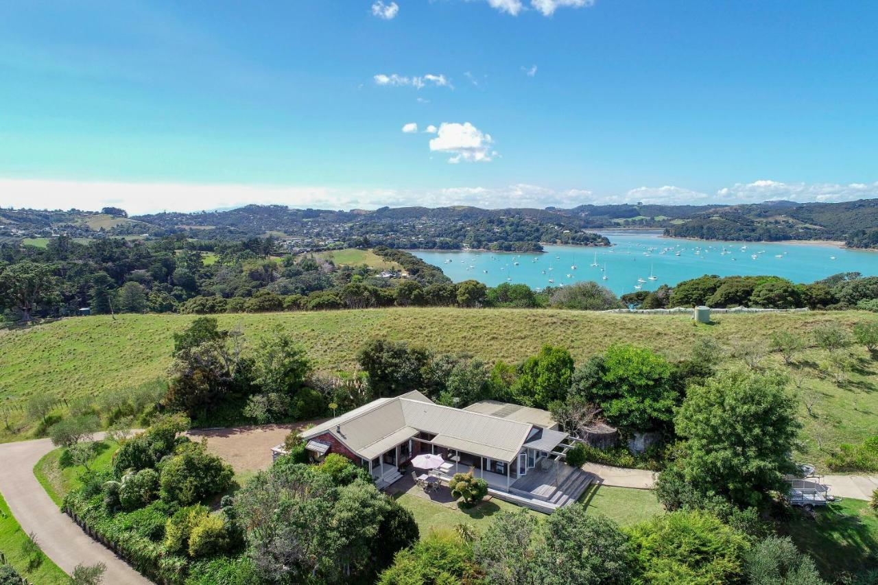 Waiheke Island Vineyard Holiday Houses Surfdale Exteriör bild