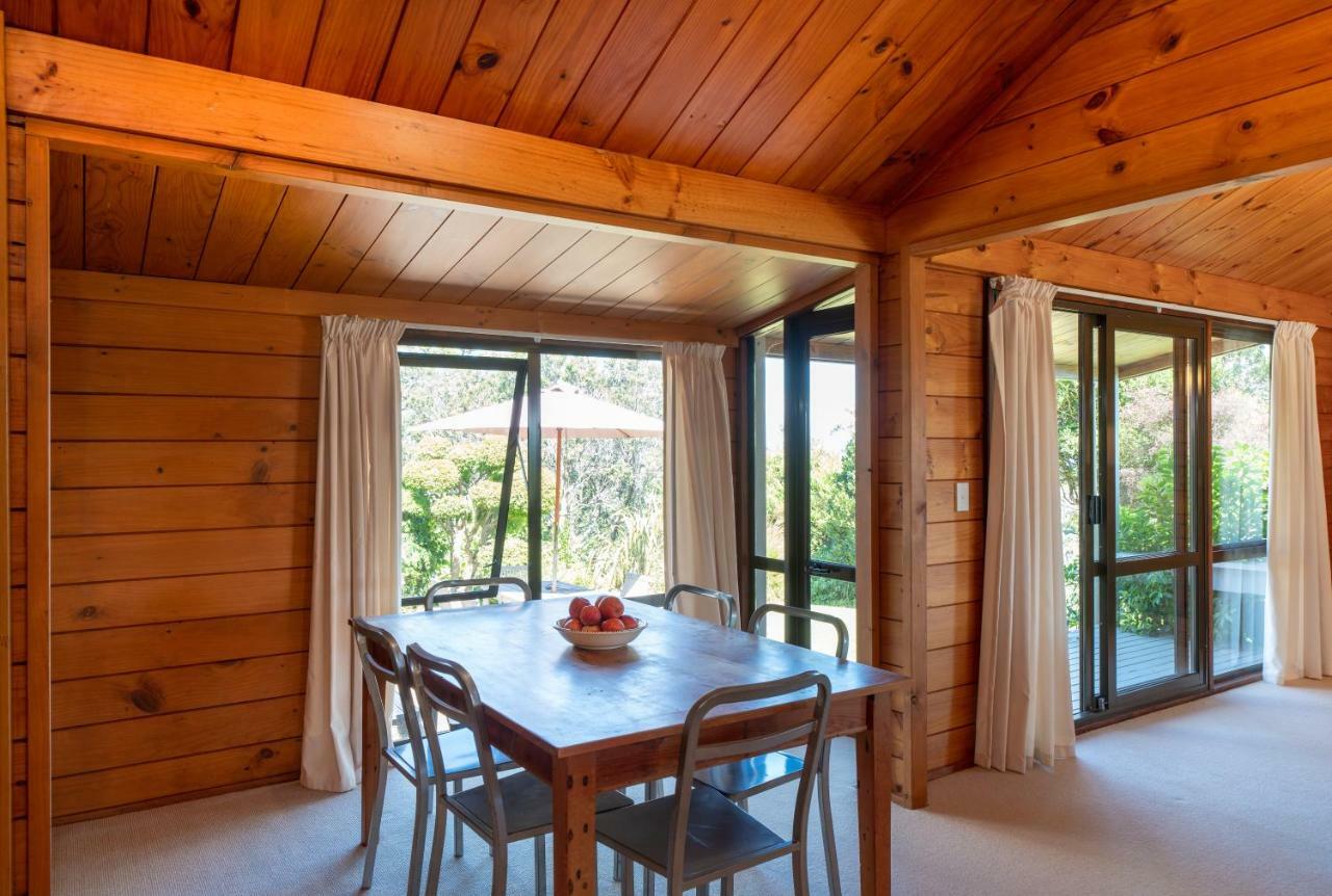 Waiheke Island Vineyard Holiday Houses Surfdale Exteriör bild