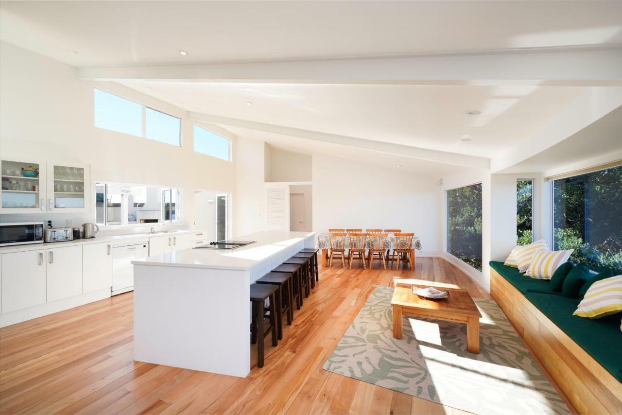 Waiheke Island Vineyard Holiday Houses Surfdale Exteriör bild